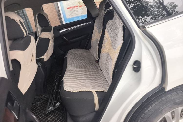 Used Zotye T600 2016 1.5T Manual Elite Edition Left Rear Seat