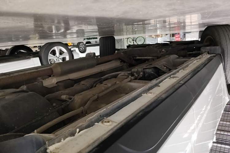Used Zotye T600 2016 1.5T Manual Elite Edition Left Side Sill