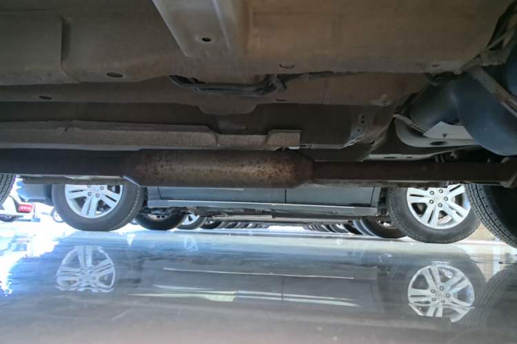 Used Zotye T600 2016 2.0T DCT Prestige Edition Left Side Sill