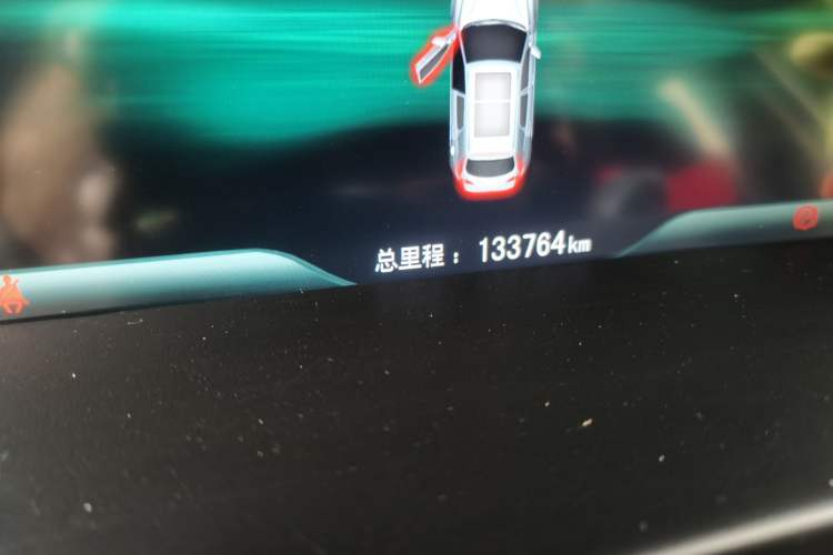 Used Zotye T600 2016 Sport Edition 1.5T Manual Prestige Model Odometer Close Up
