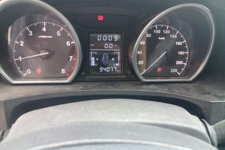 Used Zotye T600 2016 1.5T Manual Luxury Edition Odometer Close Up