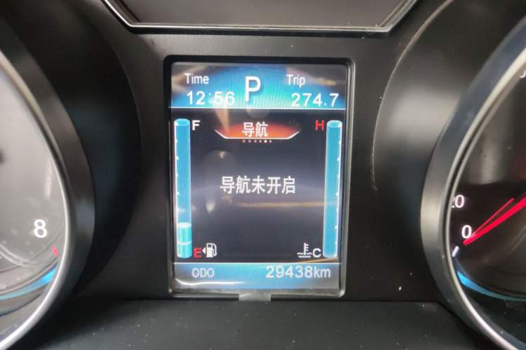 Used Zotye T600 2016 Sport Edition 2.0T DCT Luxury Model Odometer Close Up