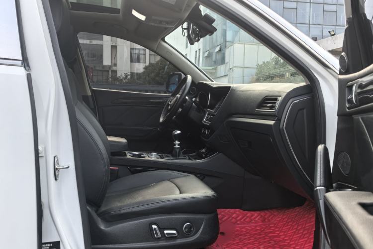 Used Zotye T600 2016 Sport Edition 1.5T Manual Luxury Model Right Front Seat