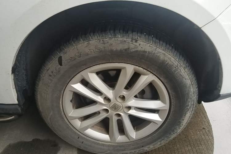 Used Zotye T600 2016 1.5T Manual Luxury Model Right Front Wheel Hub