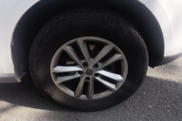 Used Zotye T600 2016 1.5T Manual Elite Edition Right Front Wheel Hub