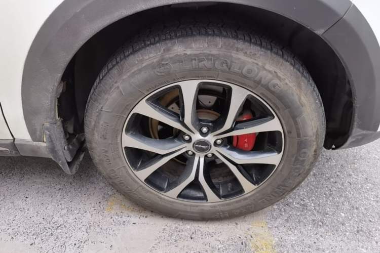 Used Zotye T600 2016 Sport Edition 1.5T Manual Prestige Model Right Front Wheel Hub