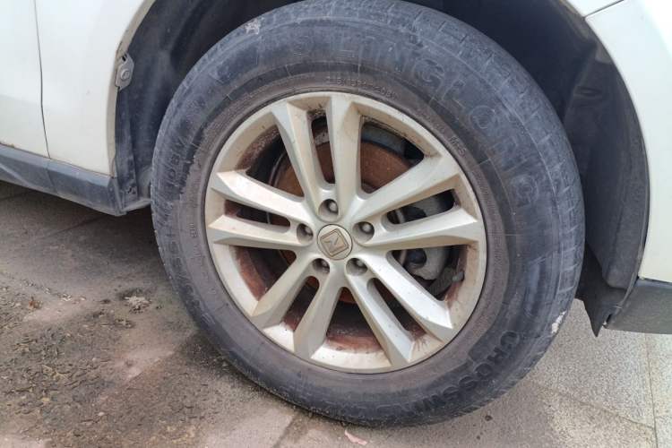 Used Zotye T600 2016 1.5T Manual Luxury Edition Right Front Wheel Hub