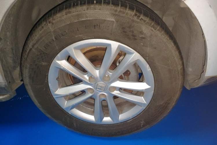 Used Zotye T600 2016 1.5T Manual Luxury Edition Right Front Wheel Hub