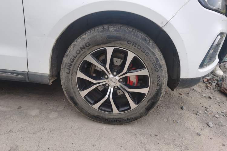 Used Zotye T600 2016 Sports Edition 1.5T Manual Luxury Model Right Front Wheel Hub