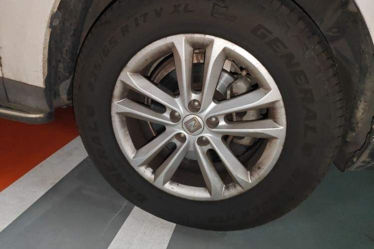 Used Zotye T600 2016 1.5T Manual Luxury Edition Right Front Wheel Hub