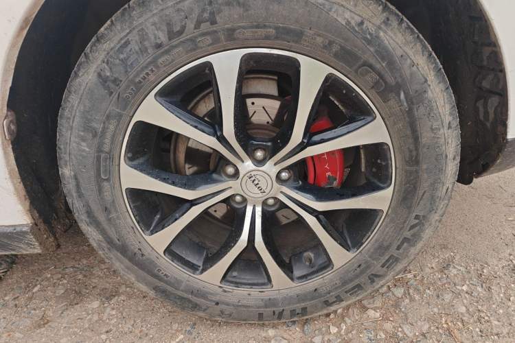 Used Zotye T600 2016 Sport Edition 2.0T DCT Prestige Model Right Front Wheel Hub