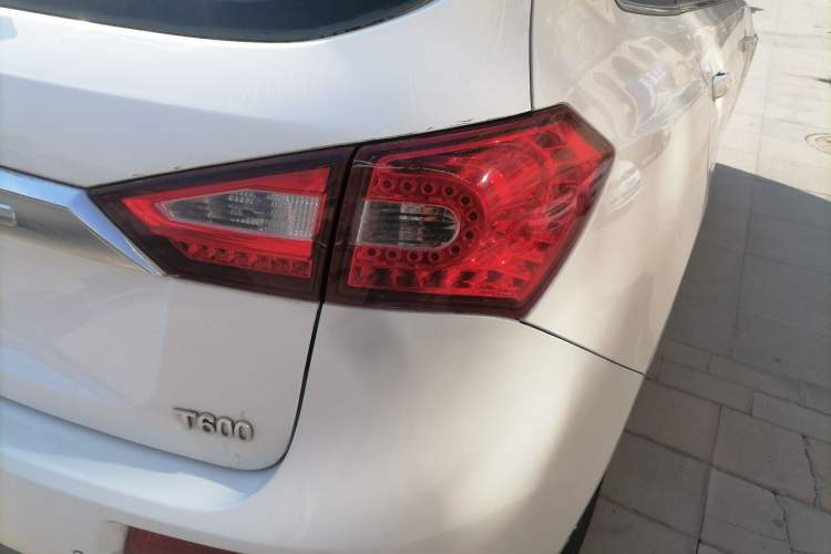 Used Zotye T600 2016 1.5T Manual Elite Edition Right Rear Taillight