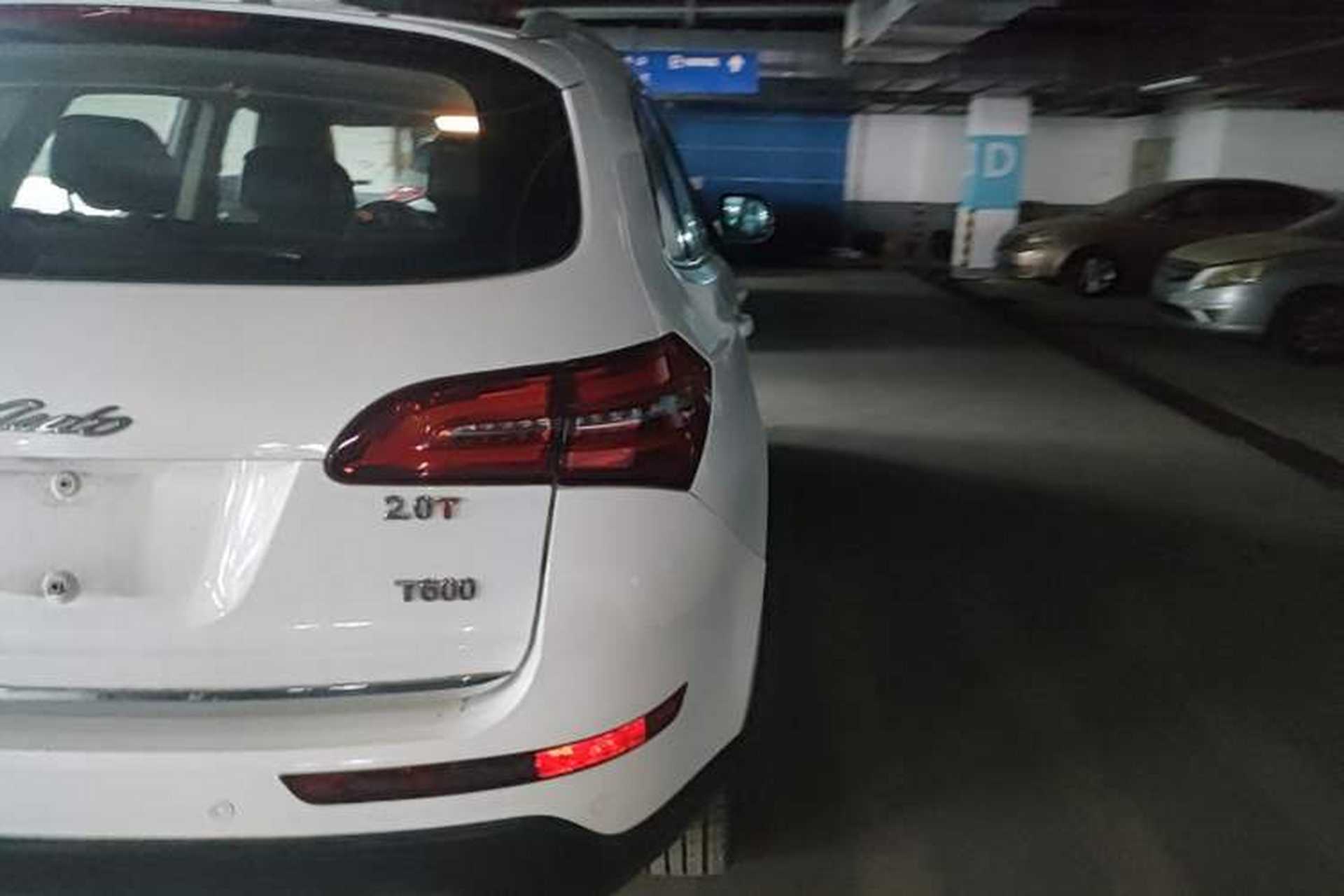 Used Zotye T600 2016 Sport Edition 2.0T DCT Luxury Model Right Rear Taillight
