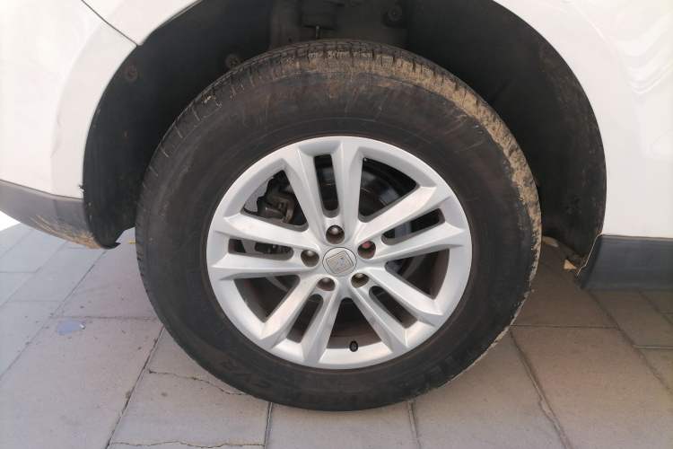 Used Zotye T600 2016 1.5T Manual Elite Edition Right Rear Wheel Hub