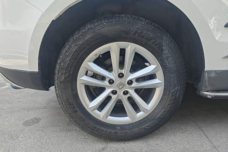 Used Zotye T600 2016 1.5T Manual Luxury Edition Right Rear Wheel Hub