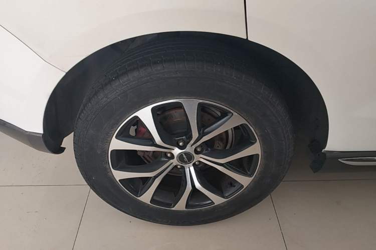 Used Zotye T600 2016 Sport Edition 1.5T Manual Luxury Model Right Rear Wheel Hub