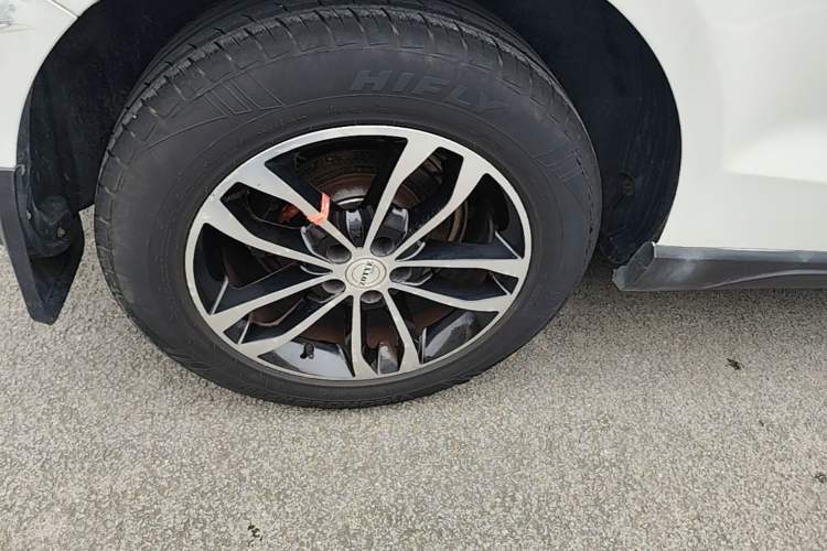 Used Zotye T600 2016 2.0T DCT Prestige Edition Right Rear Wheel Hub
