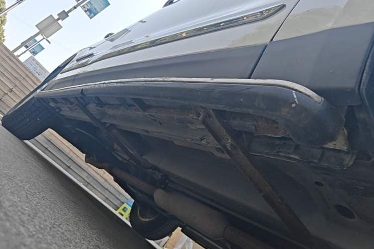 Used Zotye T600 2016 1.5T Manual Luxury Edition Right Side Sill