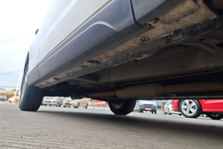 Used Zotye T600 2016 1.5T Manual Luxury Edition Right Side Sill