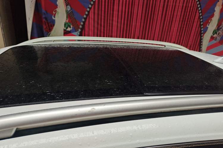 Used Zotye T600 2016 2.0T DCT Prestige Edition Roof