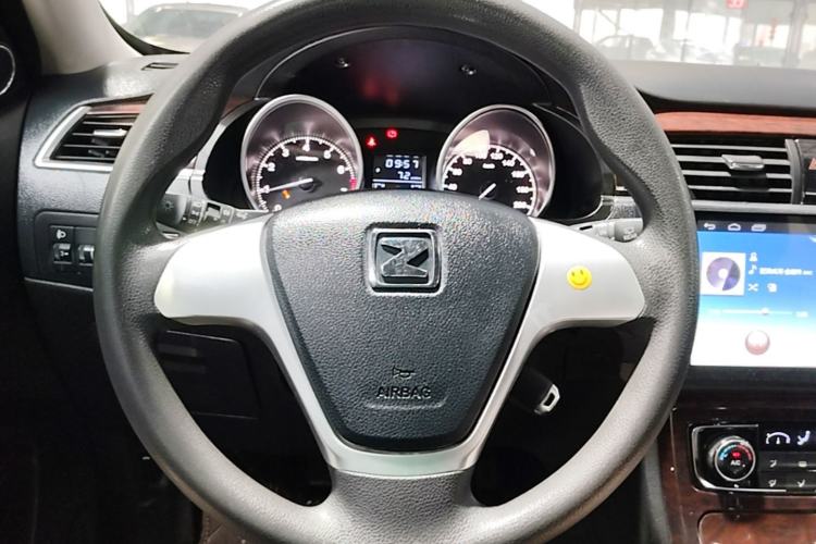 Used Zotye T600 2016 1.5T Manual Elite Edition Steering Wheel