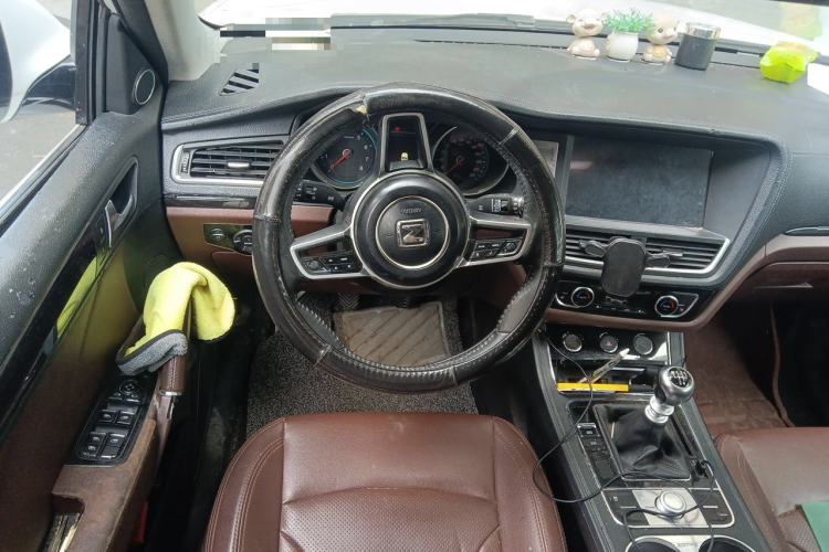 Used Zotye T600 2016 Sport Edition 1.5T Manual Luxury Model Steering Wheel