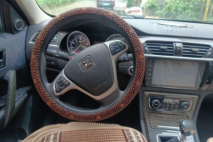 Used Zotye T600 2016 1.5T Manual Luxury Edition Steering Wheel