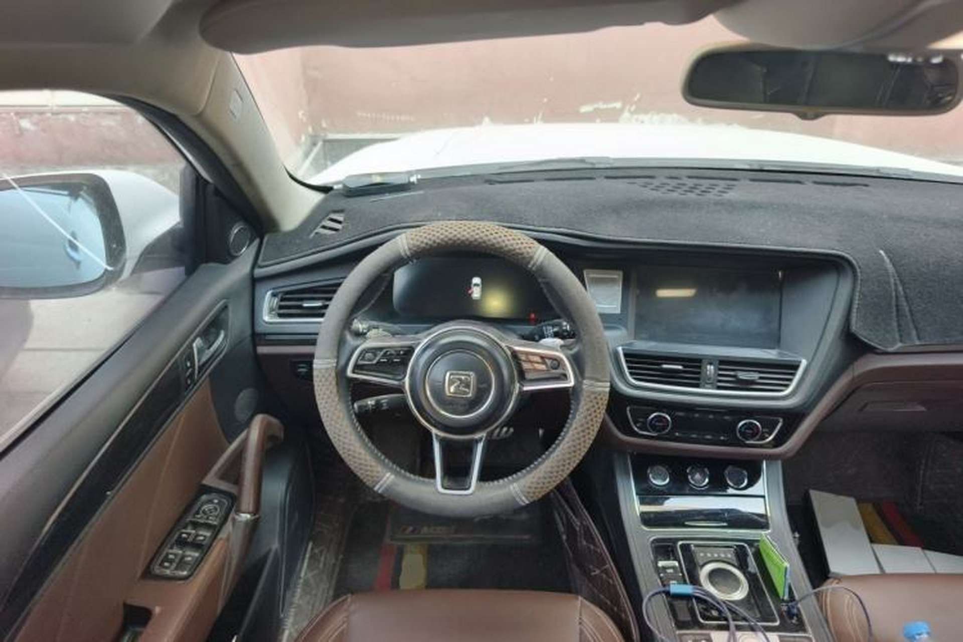 Used Zotye T600 2016 Sport Edition 2.0T DCT Prestige Model Steering Wheel