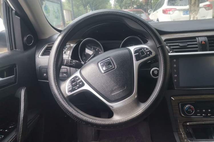 Used Zotye T600 2016 1.5T Manual Luxury Edition Steering Wheel