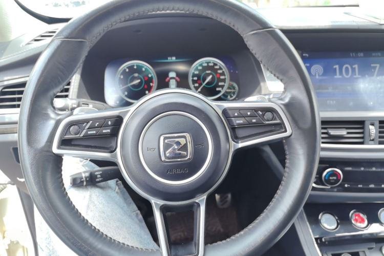 Used Zotye T600 2016 Sport Edition 2.0T DCT Prestige Model Steering Wheel
