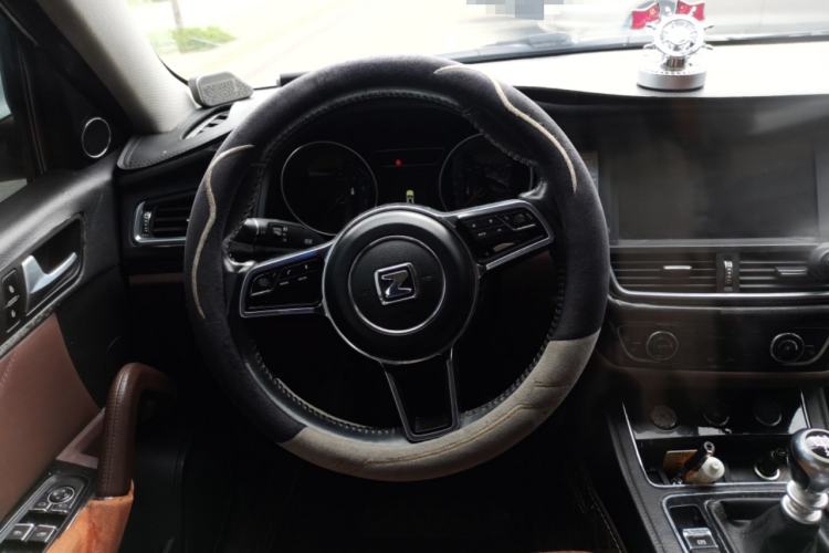 Used Zotye T600 2016 Sports Edition 1.5T Manual Luxury Model Steering Wheel
