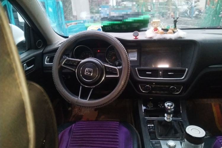 Used Zotye T600 2016 Sport Edition 1.5T Manual Luxury Model Steering Wheel