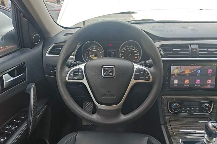 Used Zotye T600 2016 1.5T Manual Luxury Edition Steering Wheel