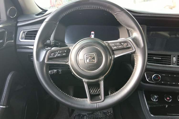 Used Zotye T600 2016 Sport Edition 2.0T DCT Prestige Model Steering Wheel