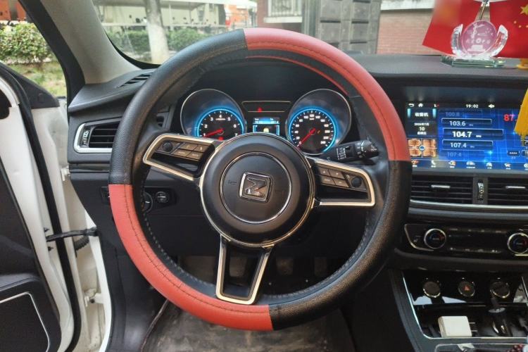 Used Zotye T600 2016 Sport Edition 1.5T Manual Luxury Model Steering Wheel