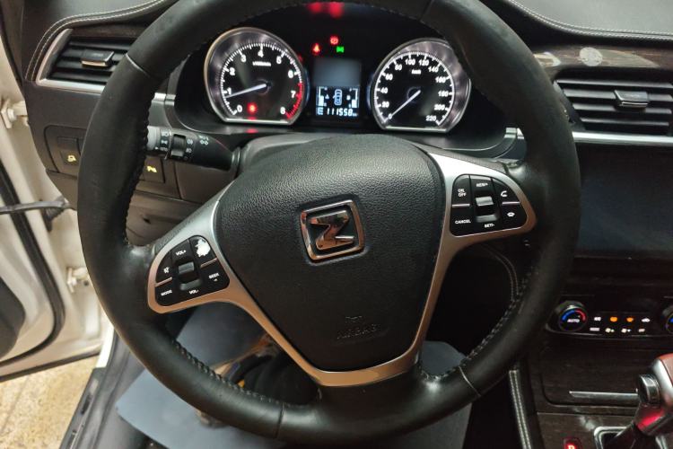 Used Zotye T600 2016 2.0T DCT Prestige Edition Steering Wheel