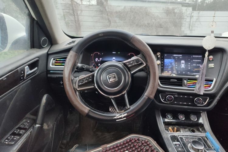 Used Zotye T600 2016 Sport Edition 2.0T DCT Prestige Model Steering Wheel