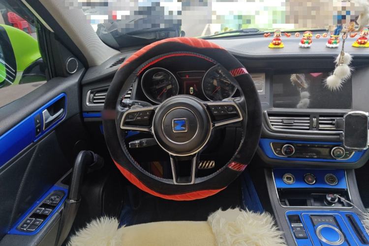 Used Zotye T600 2016 Sport Edition 2.0T DCT Luxury Model Steering Wheel