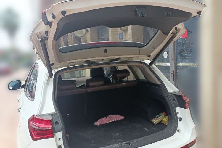 Used Zotye T600 2016 Sport Edition 1.5T Manual Luxury Model Trunk