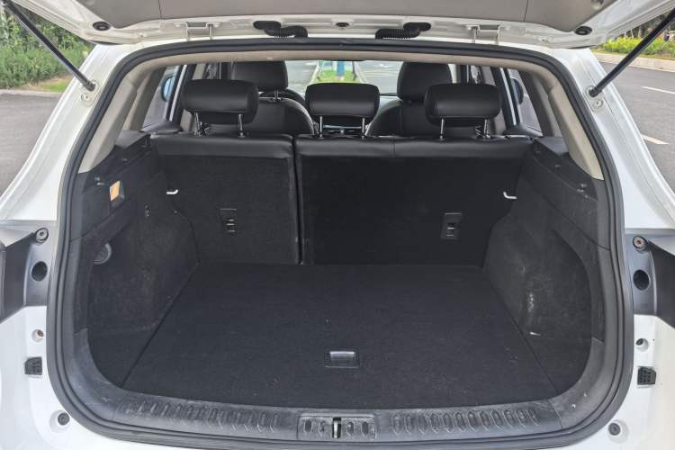 Used Zotye T600 2016 Sport Edition 1.5T Manual Luxury Model Trunk