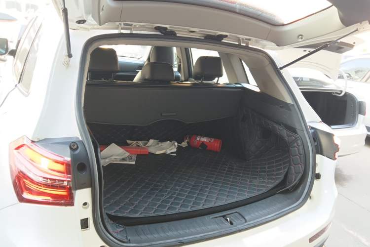 Used Zotye T600 2016 Sports Edition 1.5T Manual Luxury Model Trunk