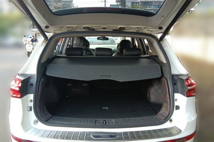 Used Zotye T600 2016 Sport Edition 2.0T DCT Prestige Model Trunk