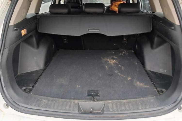 Used Zotye T600 2016 1.5T Manual Luxury Edition Trunk