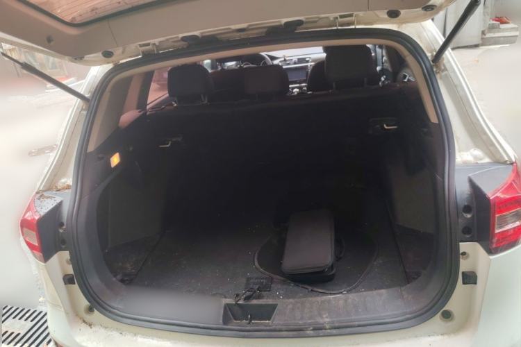 Used Zotye T600 2016 1.5T Manual Luxury Model Trunk