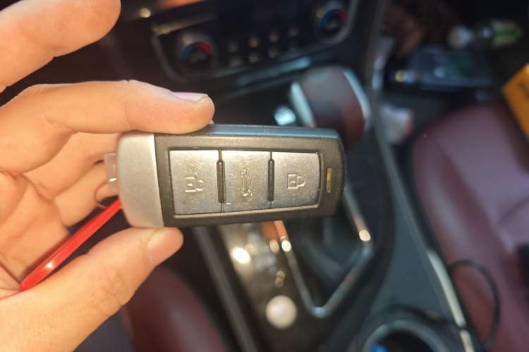 Used Zotye T600 2016 2.0T DCT Prestige Edition Vehicle Key