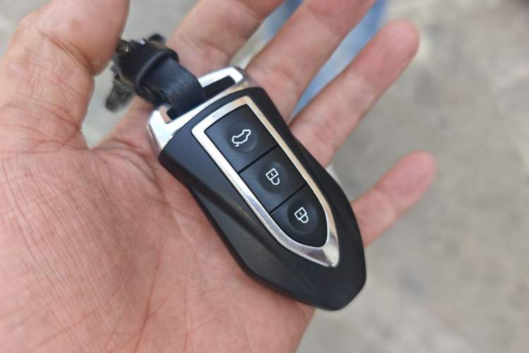 Used Zotye T600 2016 Sports Edition 1.5T Manual Luxury Model Vehicle Key