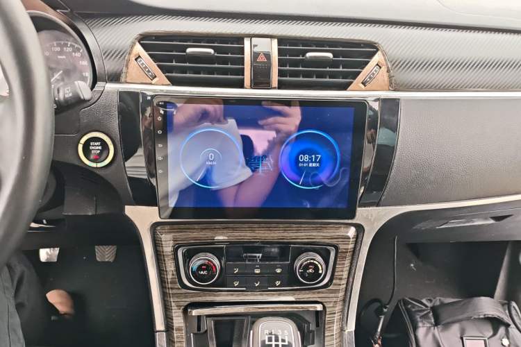 Used Zotye T600 2016 1.5T Manual Luxury Model Audio And AC Panel