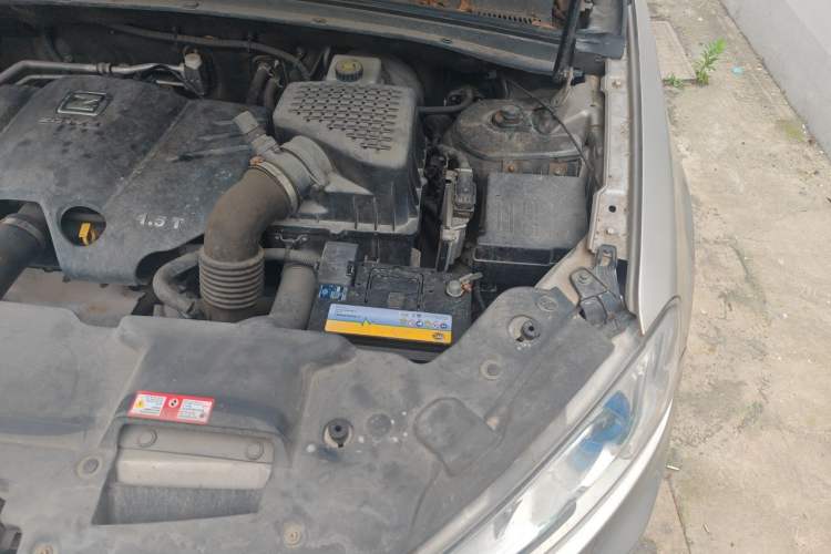 Used Zotye T600 2016 1.5T Manual Luxury Model Engine Bay Left