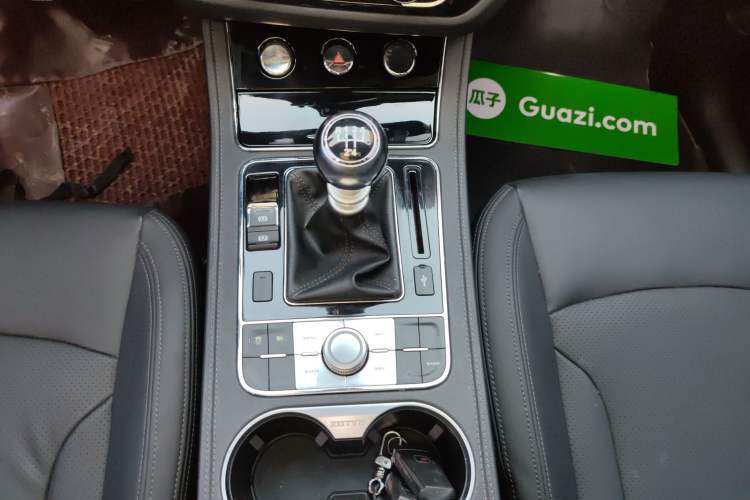 Used Zotye T600 2016 Sport Edition 1.5T Manual Prestige Model Gear Lever