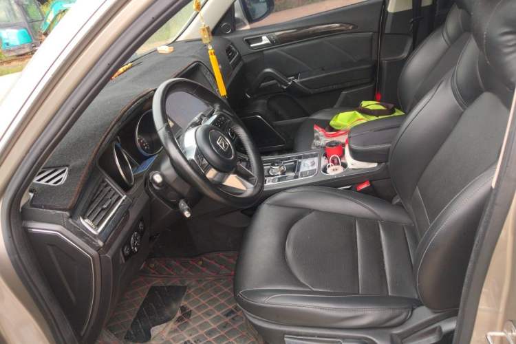 Used Zotye T600 2016 Sport Edition 2.0T DCT Luxury Model Left Front Seat